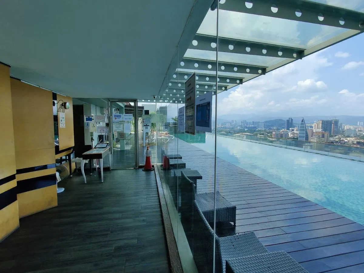 Starsbed Klcc Skyview Roof Pool Hostel Kuala Lumpur Malaysia